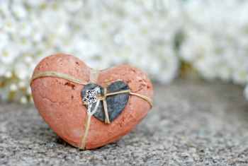 Surprise her on a walk with a beautiful stone