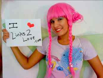Love Links2Love and get a free gift!