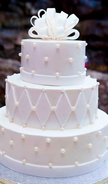 White on white wedding cake